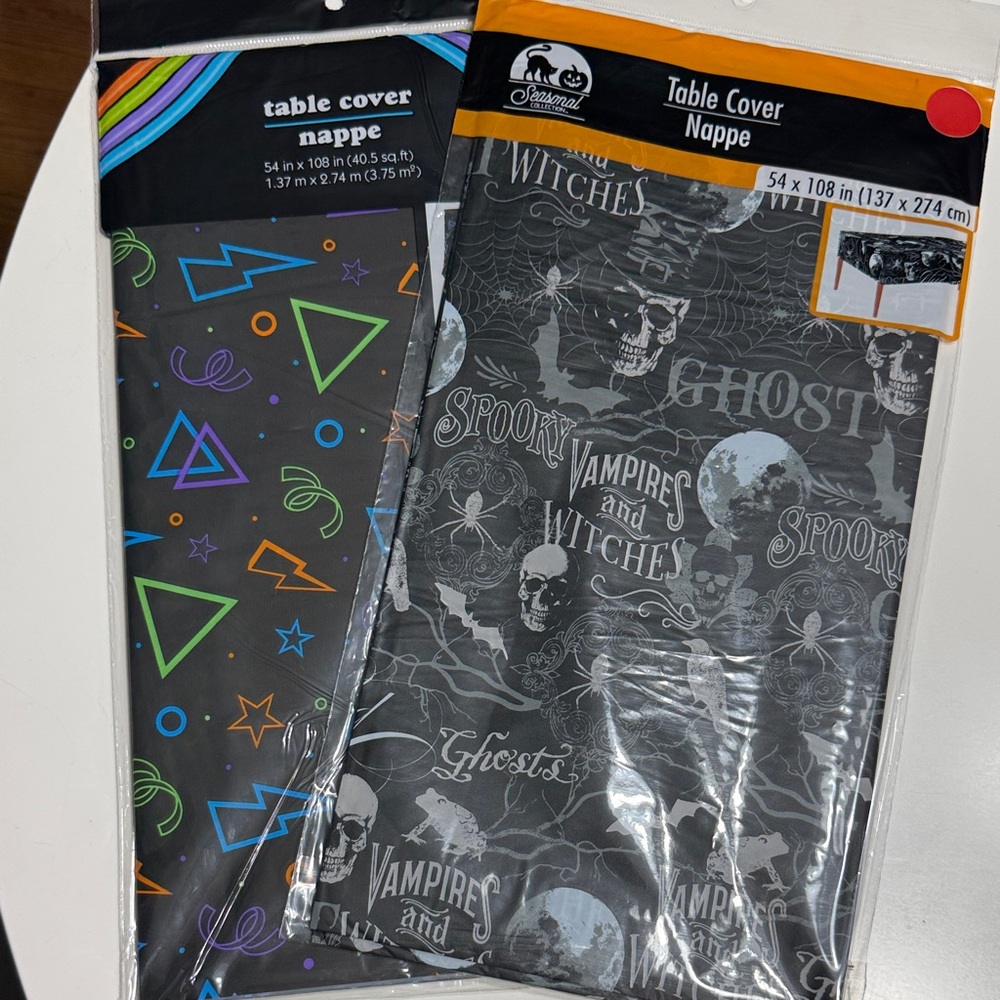 Amscan Halloween Table Cover Set - Neon and Spooky Designs